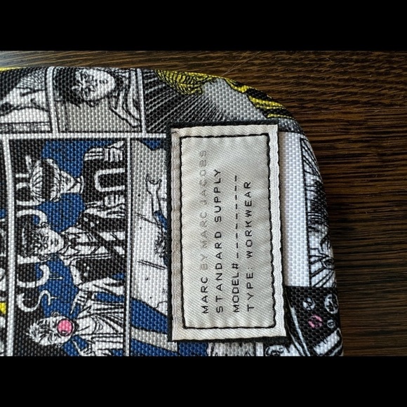 Comic computer sleeve - Picture 3 of 3